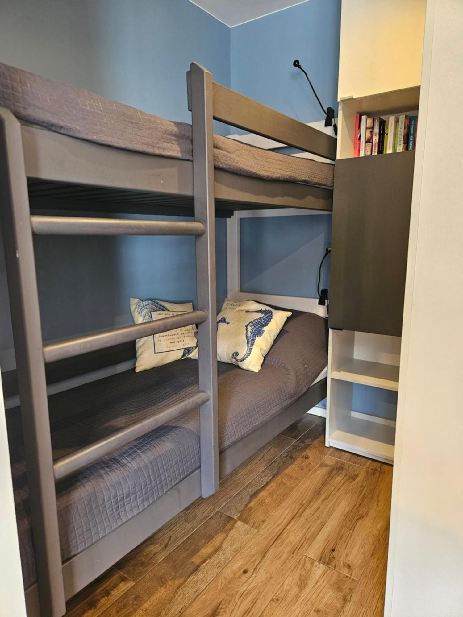 Apartament Grunwaldzka 105 Z Tarasem 5O M Do Plazy Pobierowo Dış mekan fotoğraf